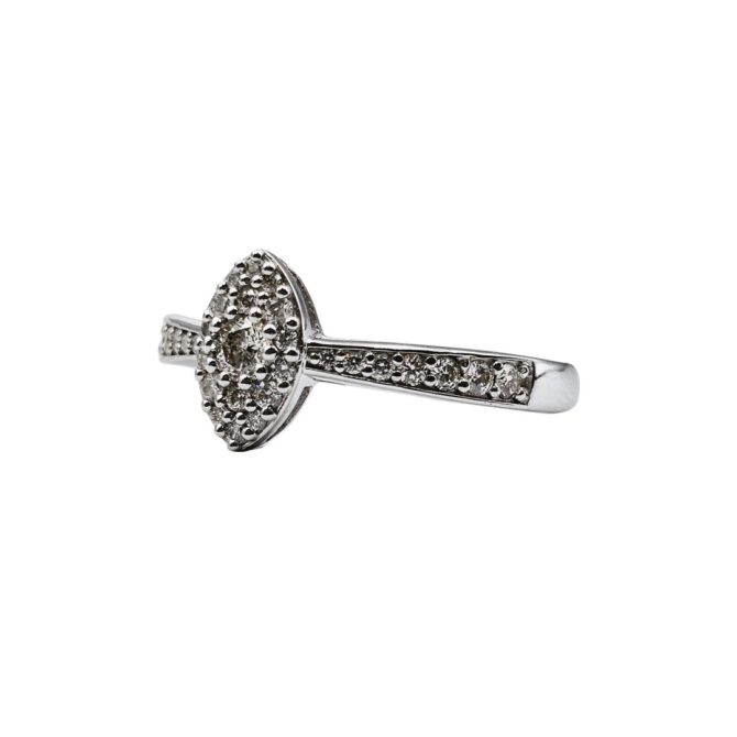 9Kt White Gold Diamond Ring 0.32C
