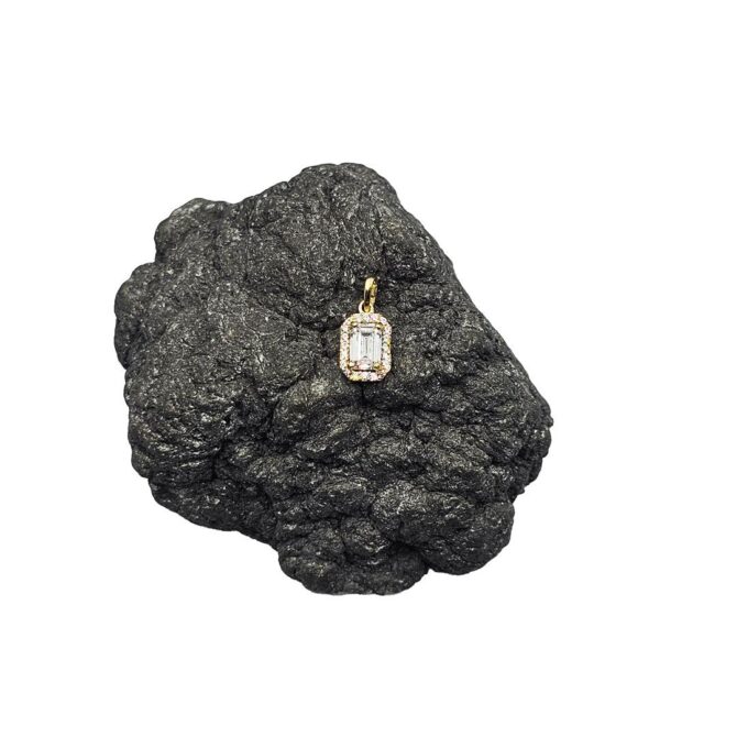 9Kt Yellow Gold Emerald Cut Cubic Zirconia Pendant